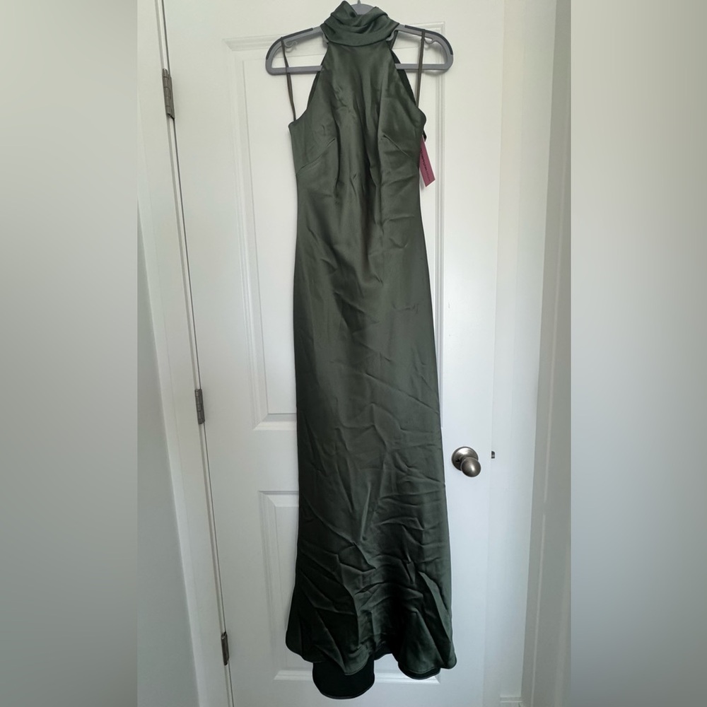 NEW AQUA Olive Green Halter Sleeveless Satin Gown - Size 2 - Picture 6 of 12